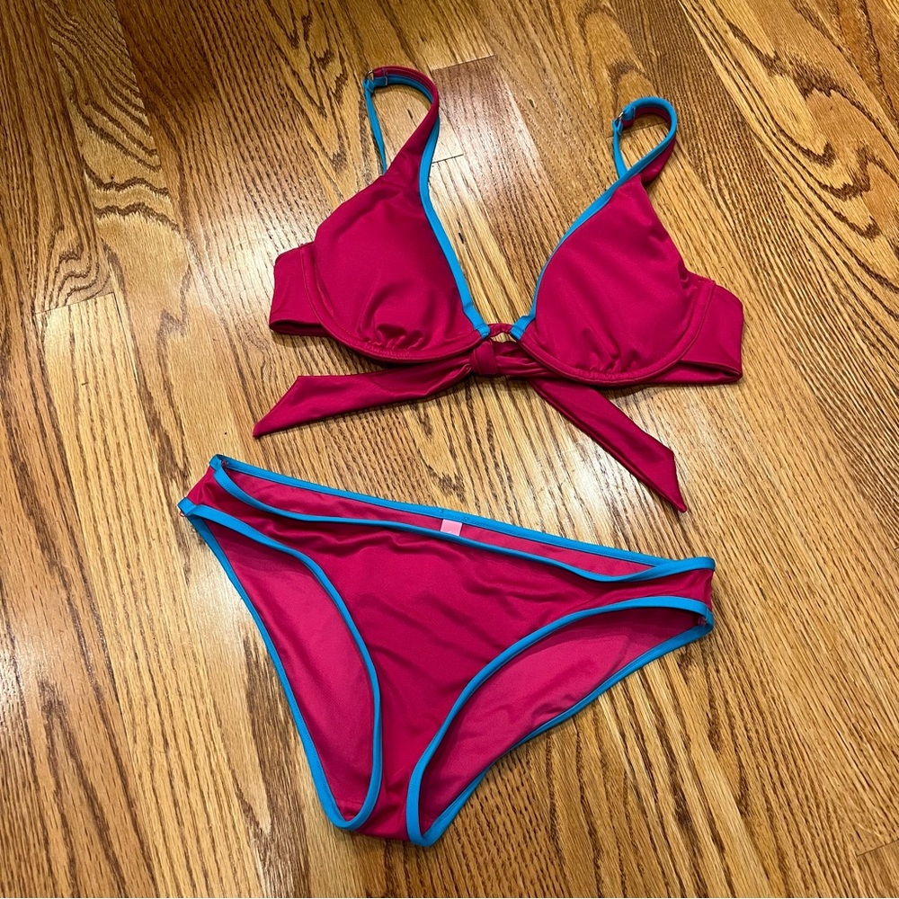 Victoria’s Secret Pink and Blue Bikini Small Wired Plunge Top